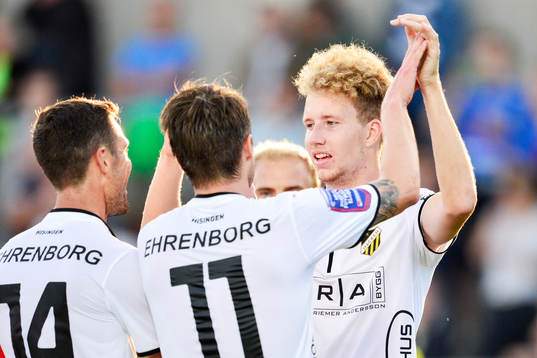 Häckens Samuel Gustafson jublar