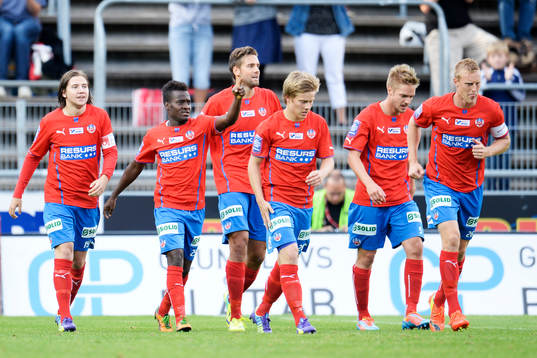 Helsingborgs Mikael Dahlberg jublar
