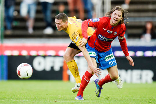 Elfsborgs Jon Jönsson och Helsingborgs Darijan Bojanic