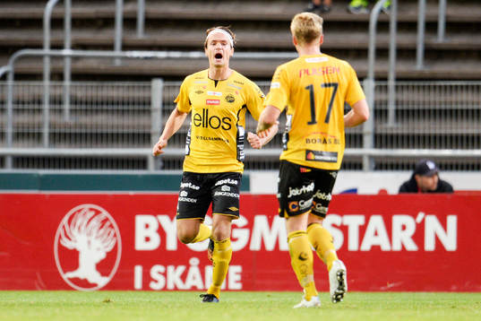 Elfsborgs Viktor Prodell och Per Frick jublar