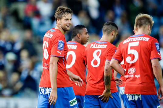 Helsingborgs Mikael Dahlberg jublar