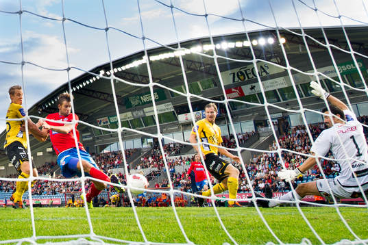 Bläddra bland fler bilder av Fotboll, Allsvenskan, Helsingborg - Elfsborg