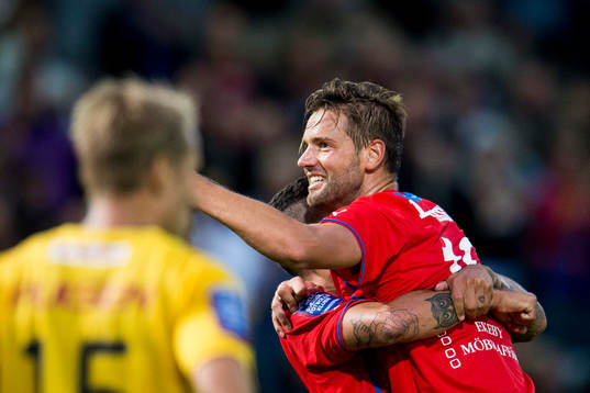 Helsingborgs Mikael Dahlberg jublar
