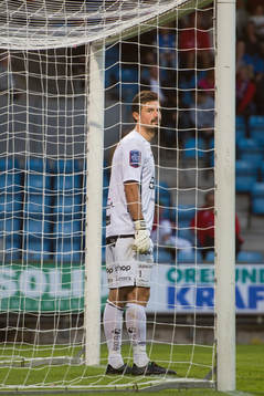Elfsborgs målvakt Kevin Stuhr-Ellegaard deppar