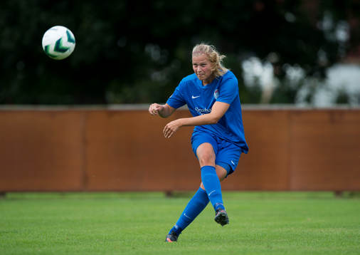 Eskilstunas Frida Svensson i matchen i damallsvenskan