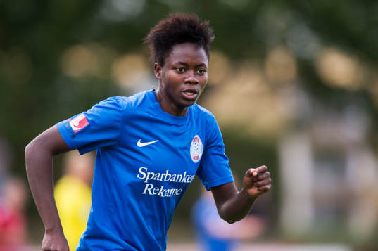 Eskilstunas Gaelle Enganamouit i matchen i damallsvenskan