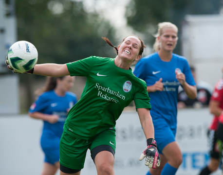 Eskilstunas målvakt Emelie Almesjö i matchen i
