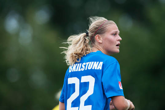 Eskilstunas Frida Svensson i matchen i damallsvenskan