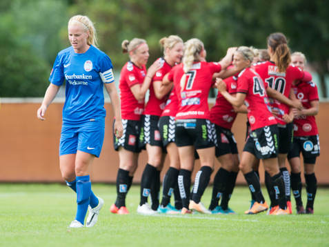 Kristianstads Olivia Welin har gjort 1-0 i matchen i