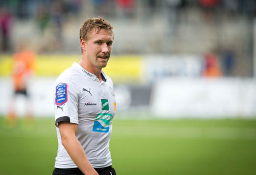 Örebros Marcus Pode blir utbytt