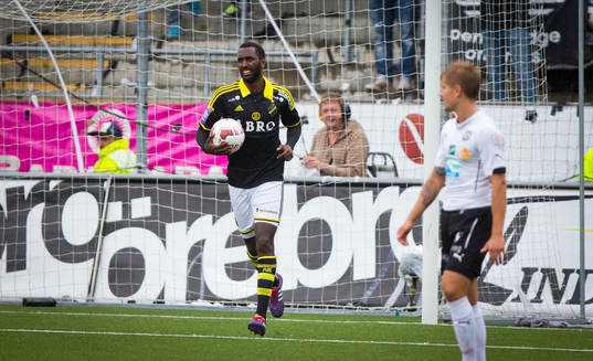 s Henok Goitom gör 3-1 och jublar