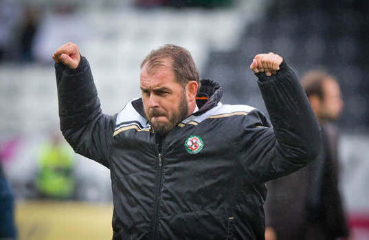 Örebro vinner över AIK med 4-2 och Örebros tränare