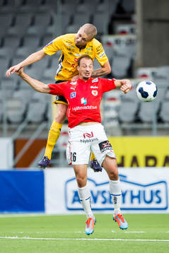 Elfsborgs Sebastian Holmén och Kalmars Pär Eriksson