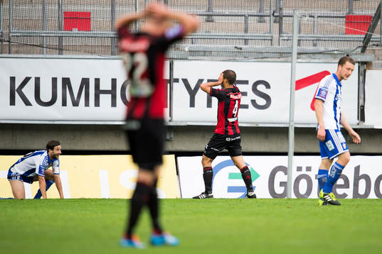 Brommapojkarnas Mauricio Albornoz deppar