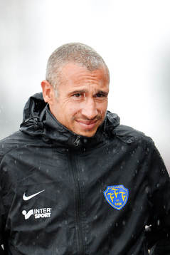 Falkenbergs tränare Henrik Larsson