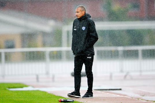 Falkenbergs tränare Henrik Larsson