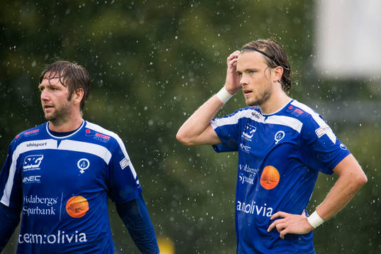 Åtvidabergs Allan Arenfeldt Olesen (tv) och Tom Pettersson