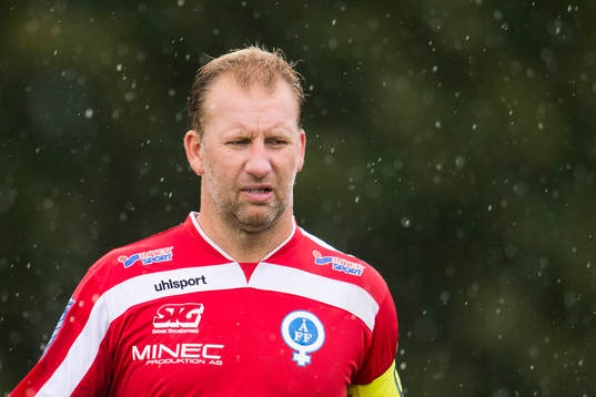 Åtvidabergs målvakt Henrik Gustavsson deppar