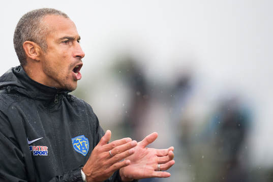 Falkenbergs tränare Henrik Larsson