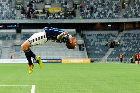 Djurgårdens Aleksander Faltsetas jublar
