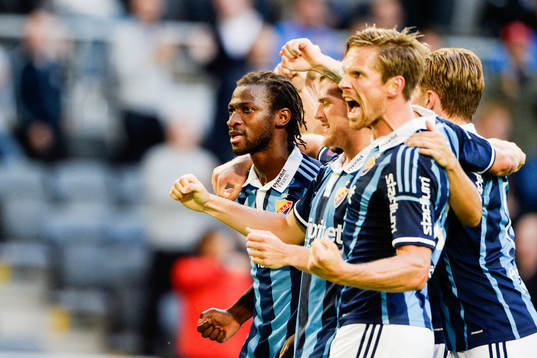 Djurgårdens Amadou Jawo  jublar