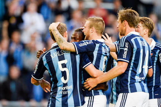 Djurgårdens Amadou Jawo  jublar