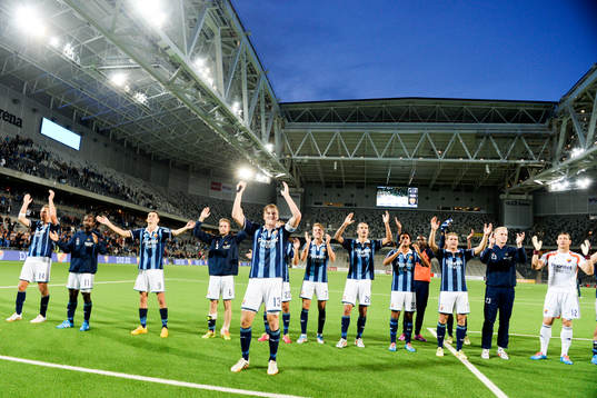 Djurgårdens Emil Bergström jublar