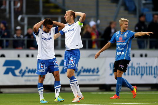 Norrköpings Christopher Telo och Andreas Johansson deppar