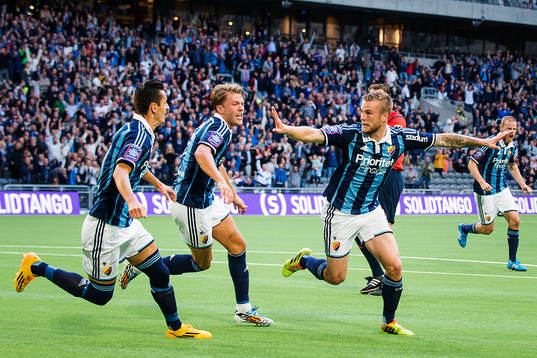 Djurgårdens Aleksander Faltsetas jublar