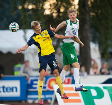 Hammarbys Lars Saetra och Ängelholms Andreas Karlsson i