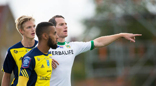 Hammarbys Johan Persson i matchen i Superettan mellan