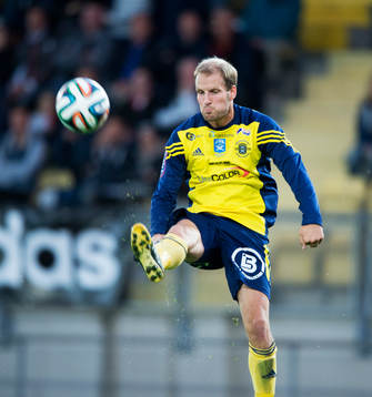 Ängelholms Mikael Dahlgren i matchen i Superettan mellan