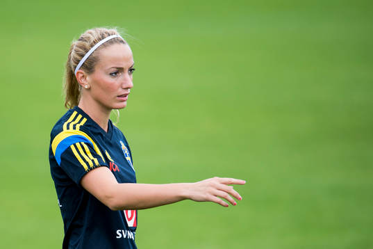 Sveriges Kosovare Asllani