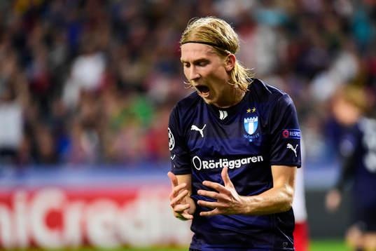 Malmö FFs Simon Kroon deppar