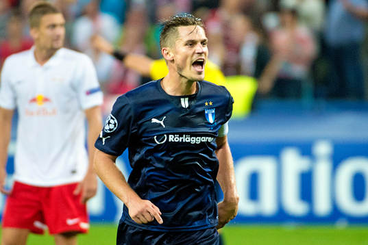 Malmö FFs Markus Rosenberg jublar mot Emil Forsberg (ej i