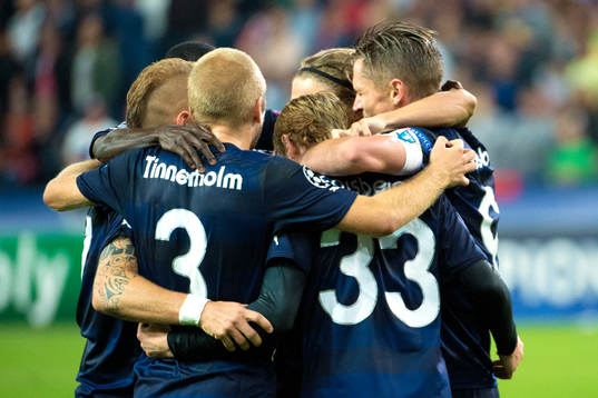 Malmö FF firar Emil Forsberg gjort 2-1