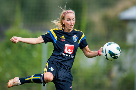 Sveriges Kosovare Asllani