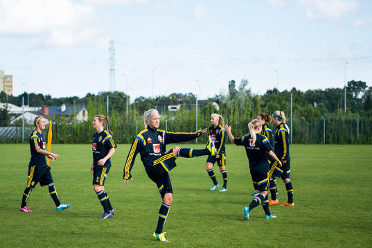 Sveriges Caroline Seger (m)