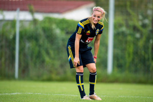 Sveriges Kosovare Asllani