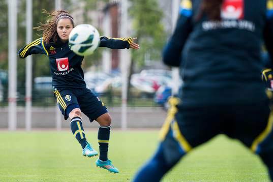 Sveriges Malin Diaz Pettersson tränar avslut
