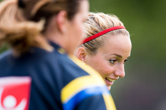 Sveriges Kosovare Asllani