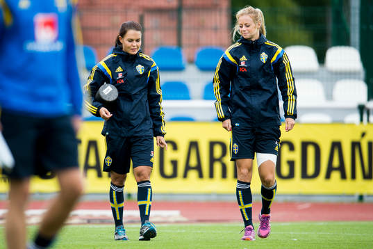 Sveriges Emilia Appelqvist och Amanda Ilestedt är skadade