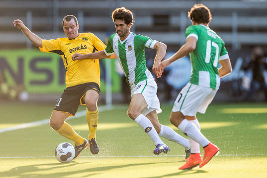 Elfsborgs Henning Hauger och Rio Aves Tarantini