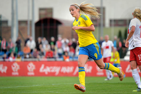 Sveriges Kosovare Asllani