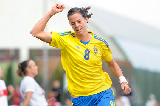 Sveriges Lotta Schelin jublar