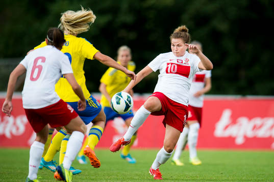Polens Evelyn Nicinski och Sveriges Emma Lundh