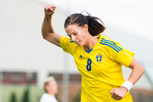 Sveriges Lotta Schelin jublar