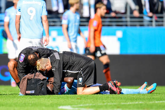 Malmö FFs Pa Konate får vård