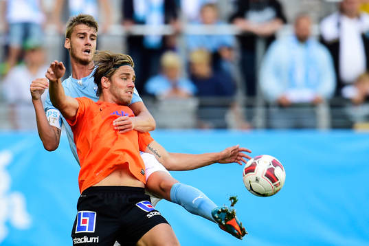 Norrköpings Christoffer Nyman och Malmö FFs Johan Hammar