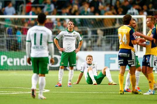 Hammarbys Pablo Pinones-Arce Johan Persson och Lars Sætra